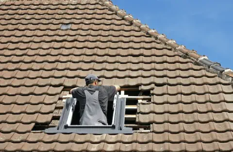 Pose de velux - Alligny-en-Morvan